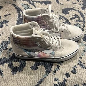 Vans Women's High-Top Sneakers - White and Multicolor